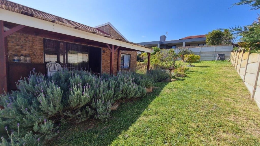 2 Bedroom Property for Sale in Dana Bay Western Cape